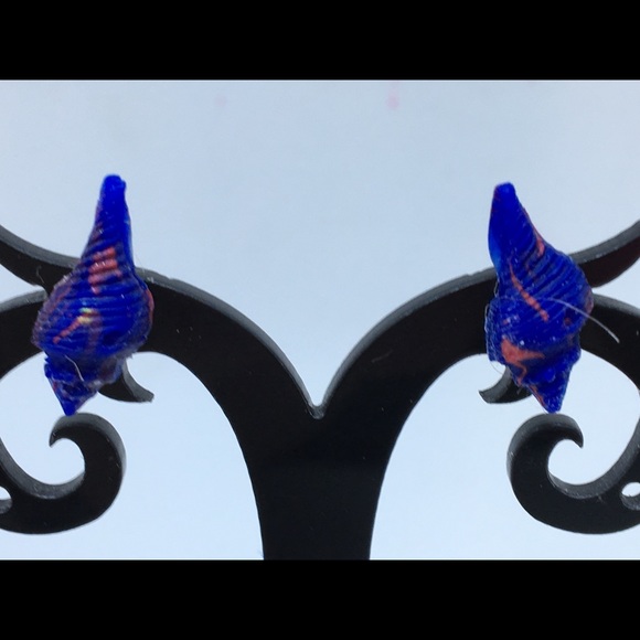 Unique Handmade Polymer Clay Sea Shell Earrings - Picture 2 of 8